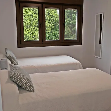 Piso Turistico Palmeras Apartment