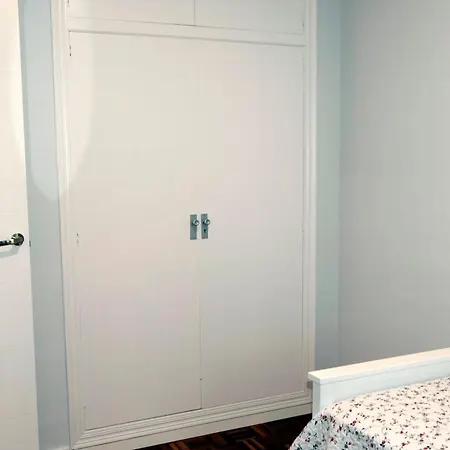 Piso Turistico Palmeras * Navia