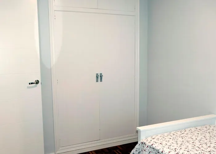 Piso Turistico Palmeras * Navia